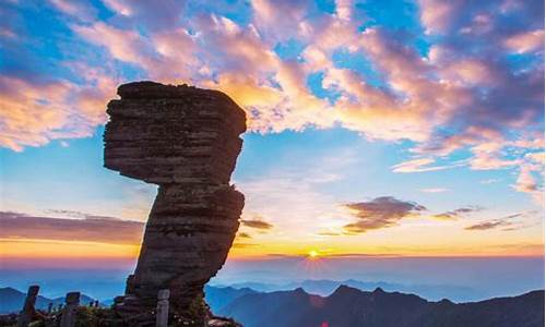 梵净山风景区一日游攻略_梵净山旅游攻略梵净山一日游